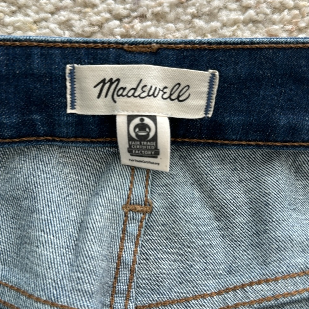 Madewell Curvy High Rise Skinny Jeans - Picture 2 of 5